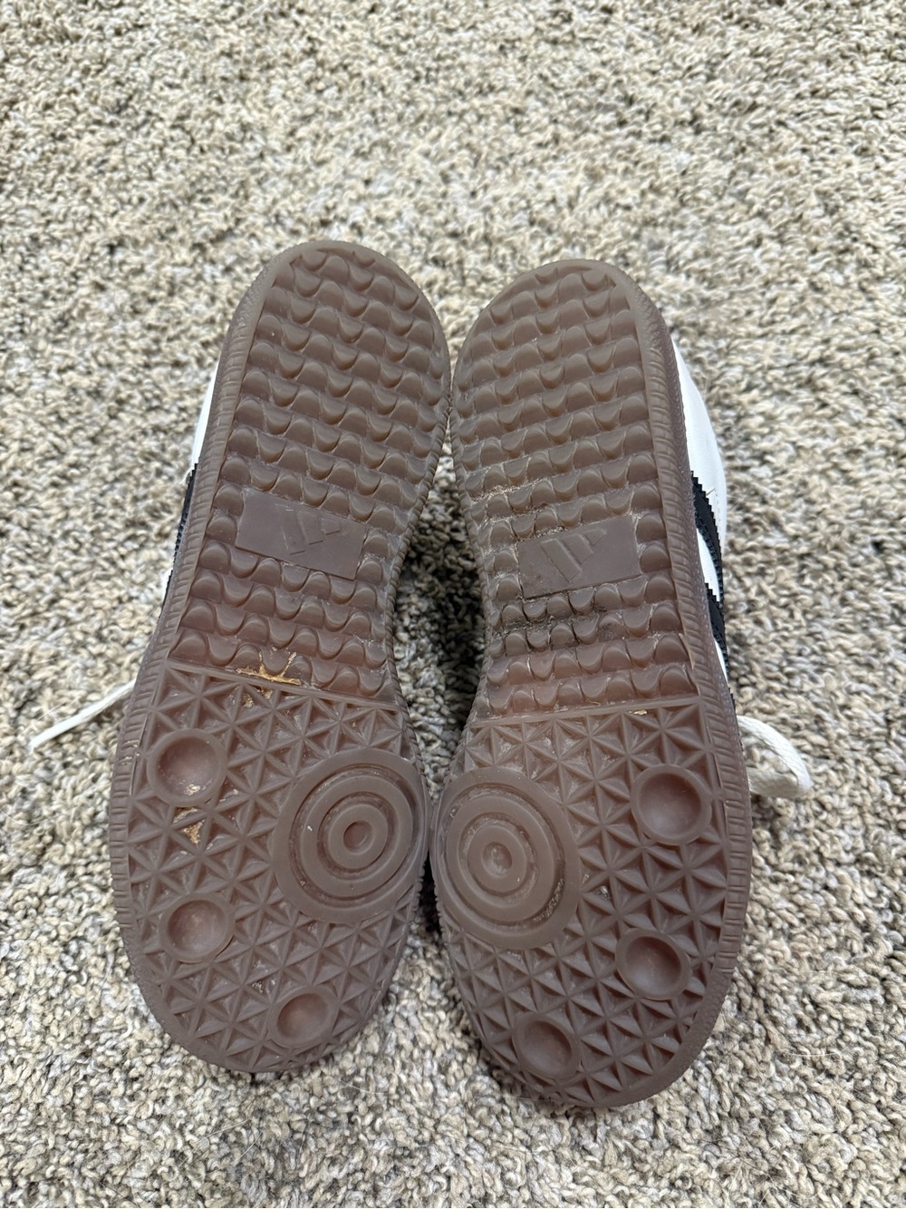 adidas White & Black Samba Low-Top Sneakers - Picture 5 of 6